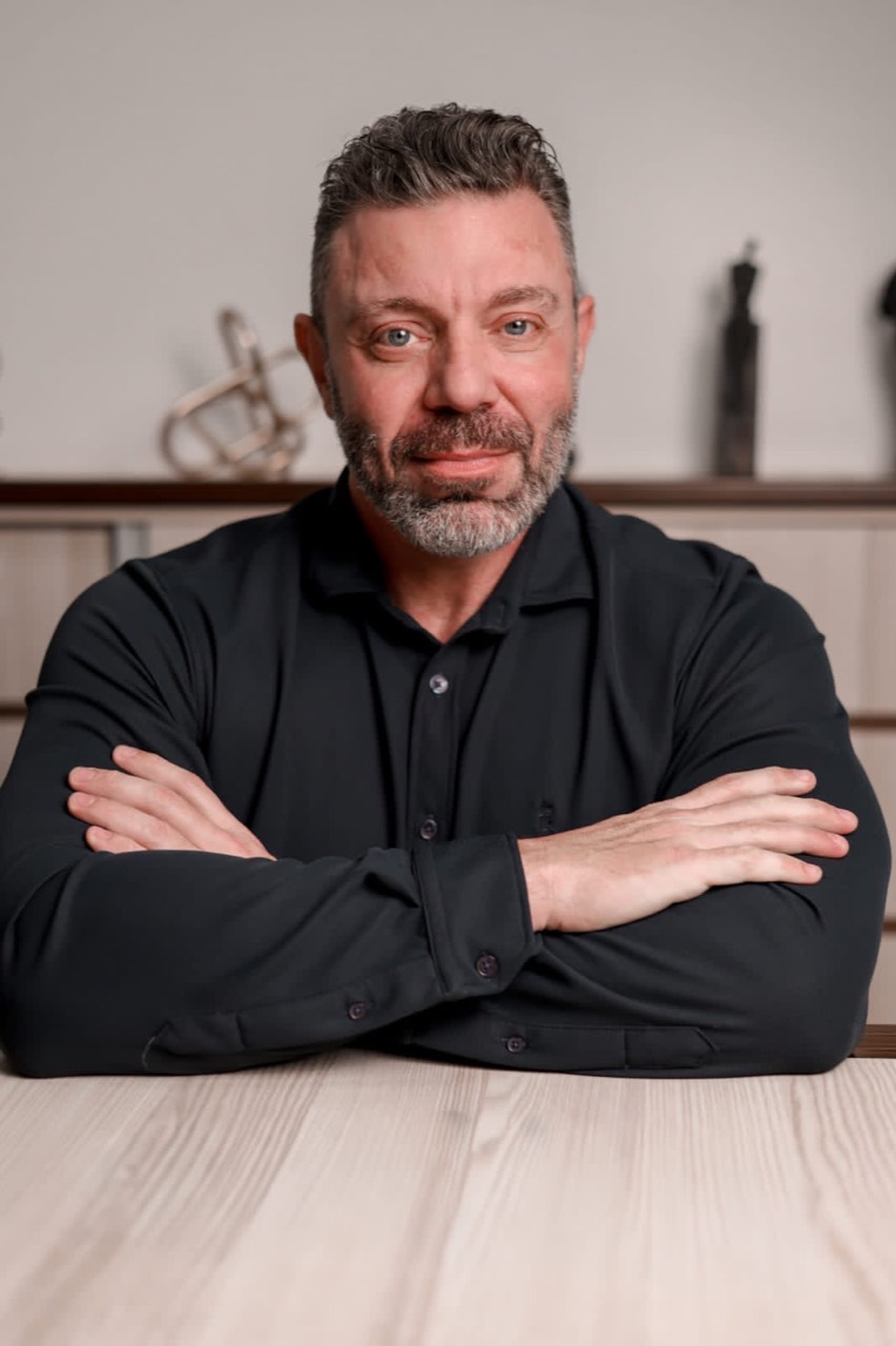 Dr. Marcelo Rabenhorst Mariottini, médico cirurgião plástico em Araraquara